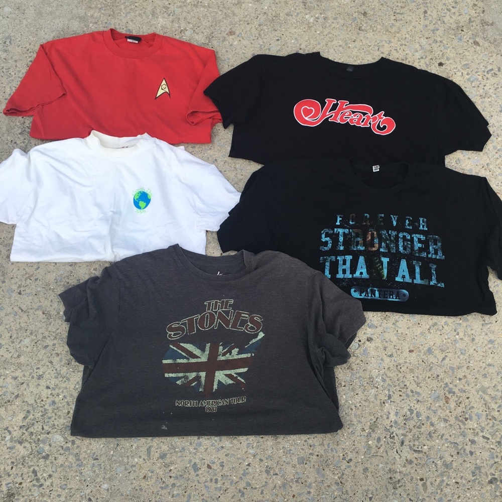 Cool t shirt bundle, rock, vintage , sci-fi 5 shirts